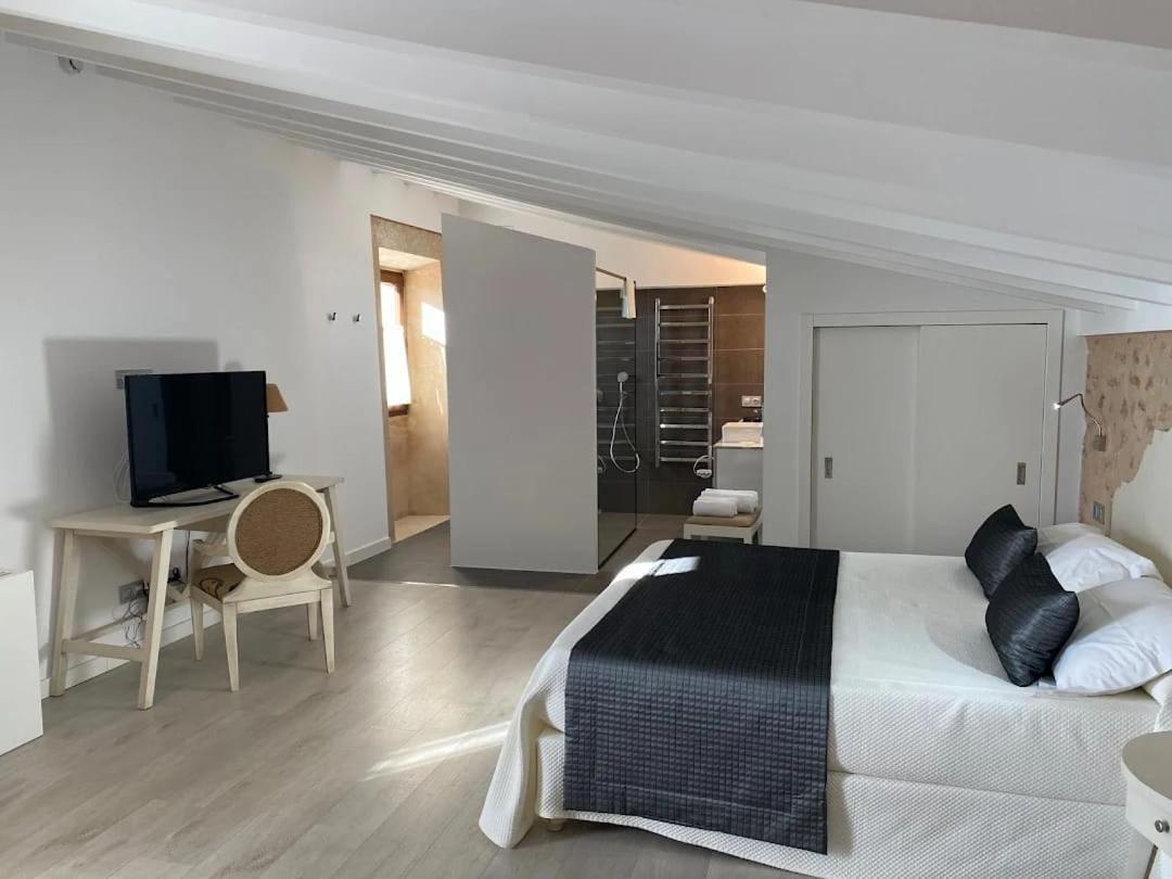 Bennoc Petit Hotel Llucmajor  Extérieur photo