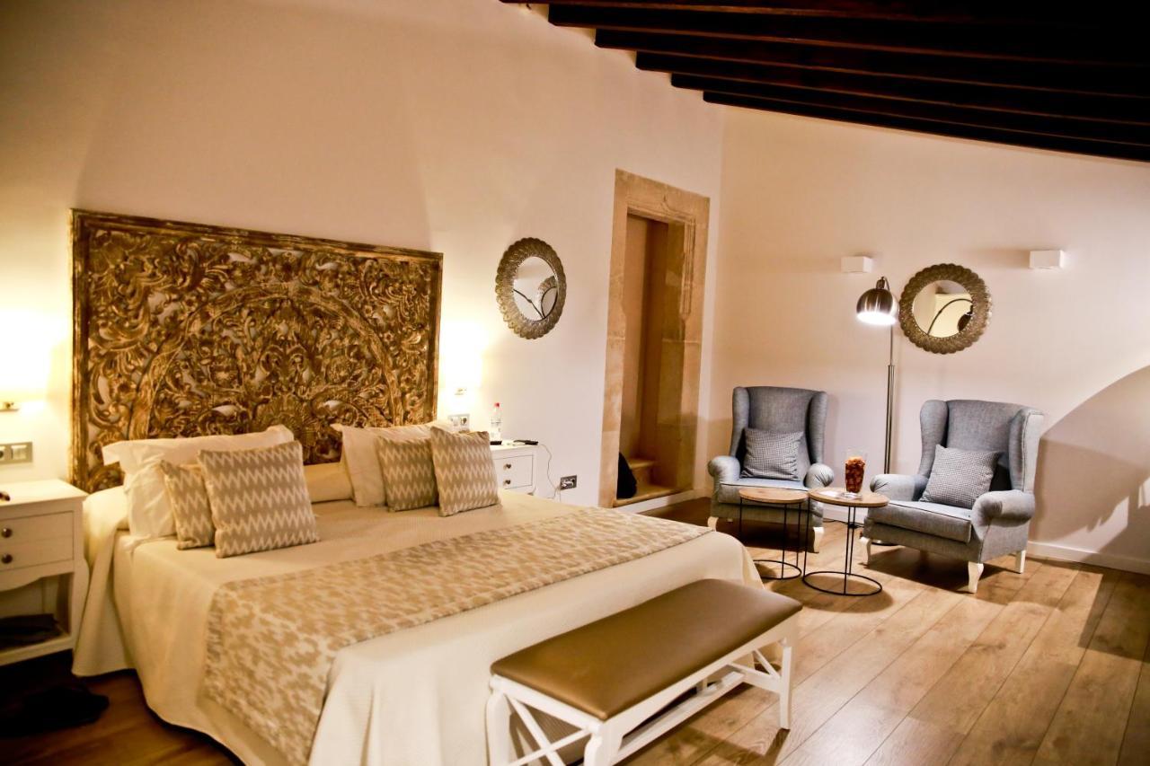 Bennoc Petit Hotel Llucmajor  Extérieur photo